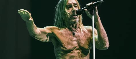 Iggy Pop Koncert: Hiszpańska Nawałnica Rocka i Flamenco!